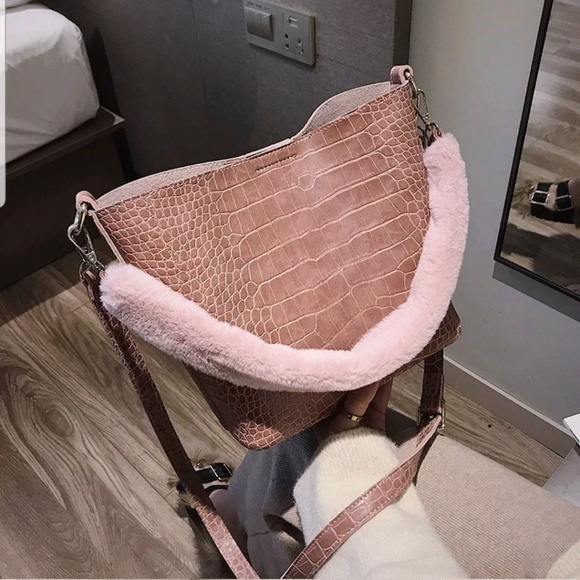 NEW ROME 2pc/set Leather Shoulder Crossbody Purse - Picture 3 of 8